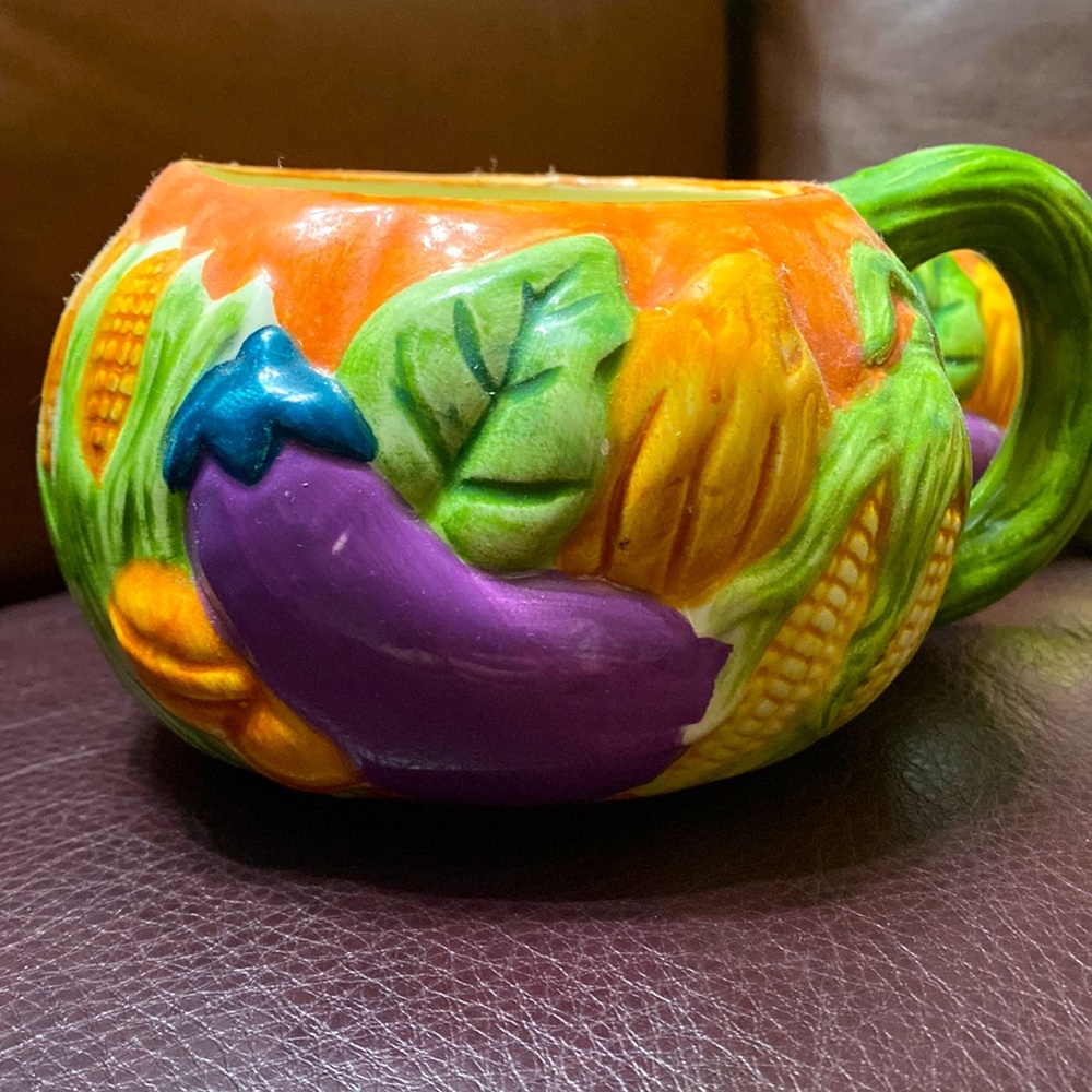 Set of 4 mugs or soup ceramic bowls orange color with vegetables design